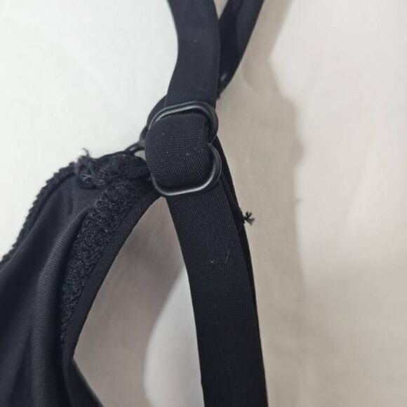 SKIMS UNDERWIRE BRA NWT - Picture 6 of 9